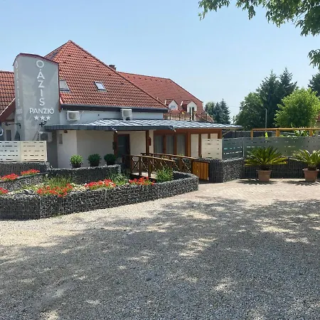 Oazis Panzio Oda ve Kahvaltı Gyenesdiás