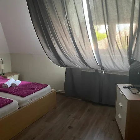 Oazis Panzio 3* Gyenesdiás